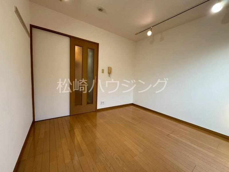 ランドブリッジ中野Ⅱ2階 内観