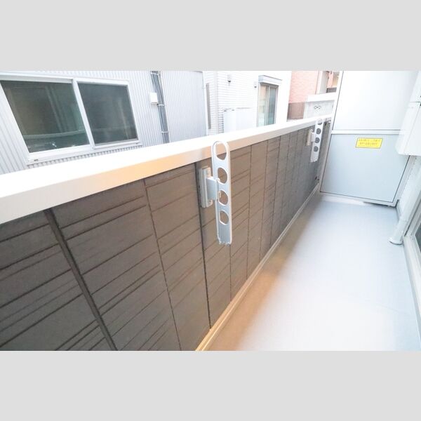 ドムスクラルス大宮桜木町 バルコニー