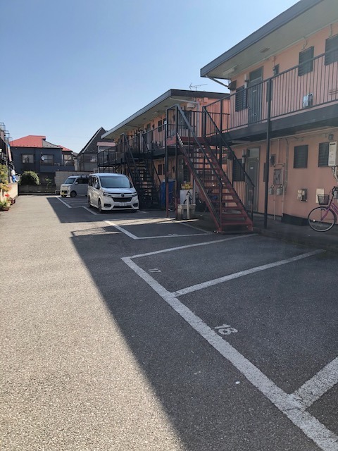 桜ビラＢ棟1階 駐車場