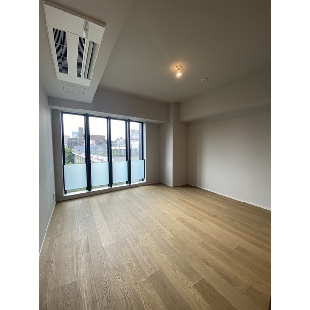 ザ・パークハウス千代田六番町701号室 洋室9.6帖　2025年9月撮影