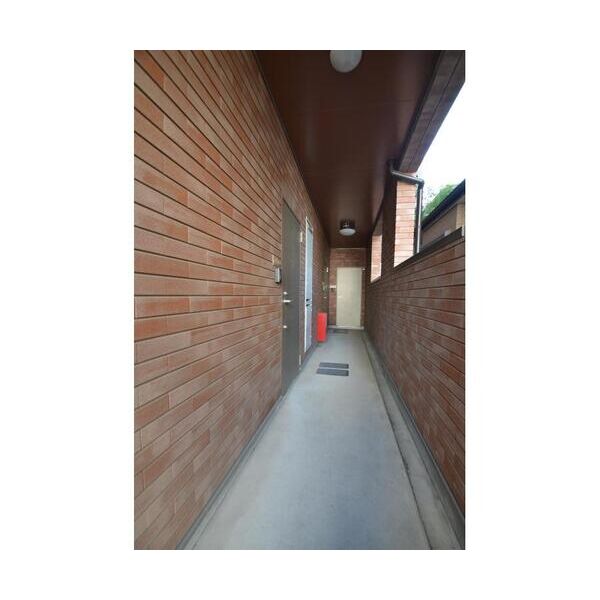 MEGAWATT エントランス