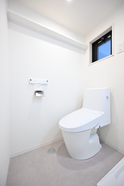 ＥＳ－Ｇｒａｎｄｅ文京白山3階 トイレ