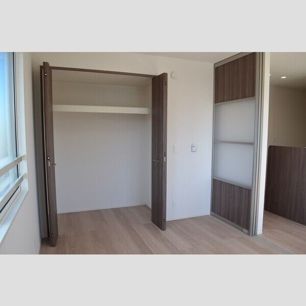 カネトヒル201号室 洋室①(別角度)