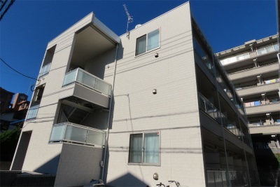 リブリ・白鳥2階 外観