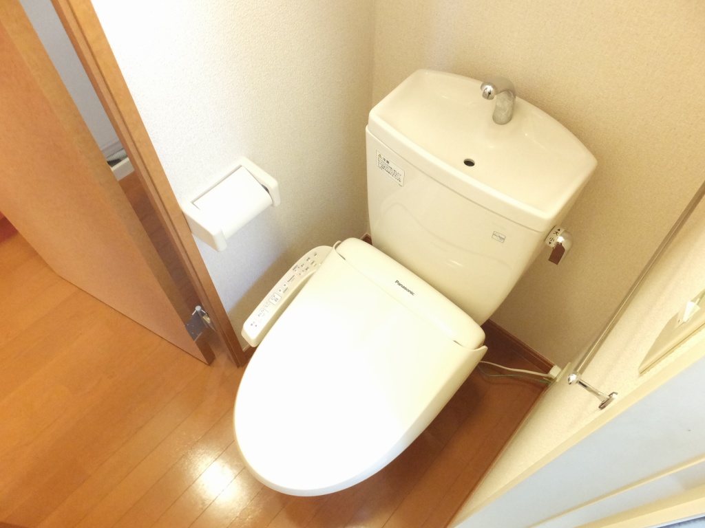レオパレスＦＵＪＩ101号室 温水洗浄便座対応の為、１年中快適です。