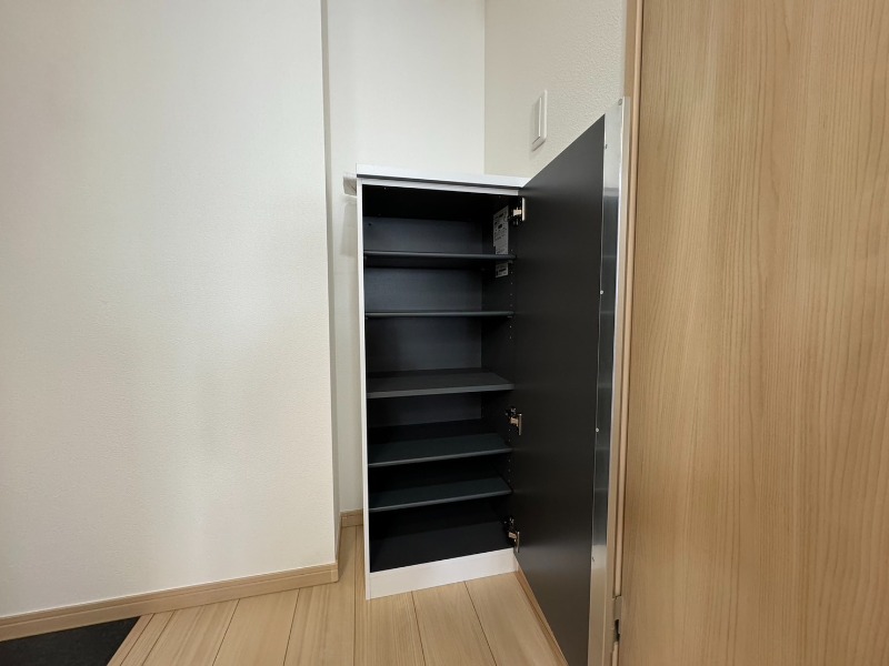 フランシール調布1階 収納