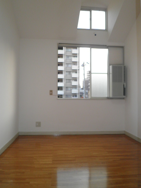 カルタス２１菊川2階 リビング