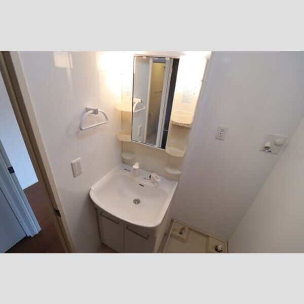 シャルマン・ルミエール 洗髪洗面化粧台