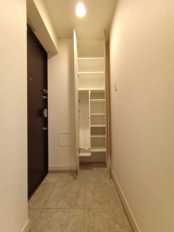 クレイシア板橋志村1階 玄関