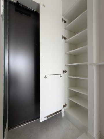 ソラステージ金町0205号室 収納