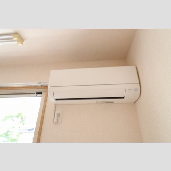 グランモア八柱202号室 エアコン