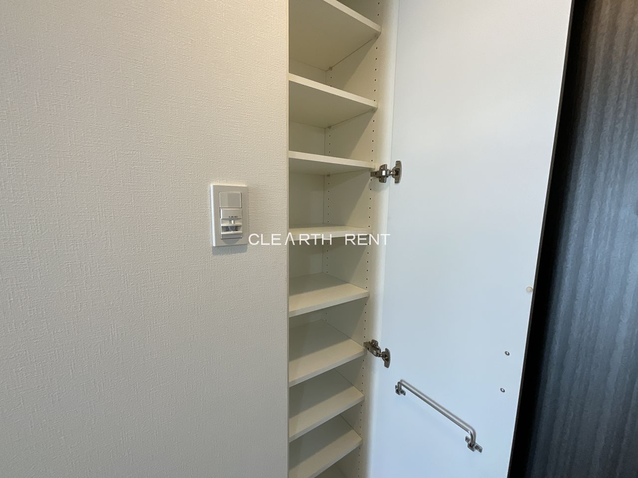 プロフーモ ヴィヴェンテ2階 同タイプ別住戸写真となります。現況と異なる場合がございます。