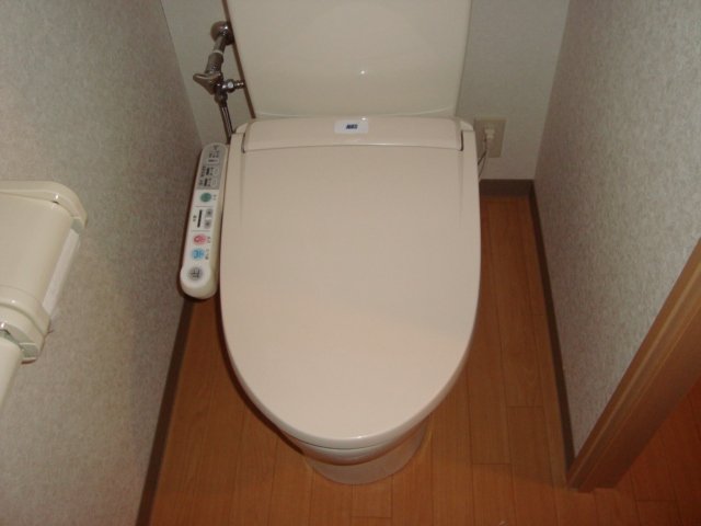 エバーシャインＳＯＧＡ シャワー付トイレ