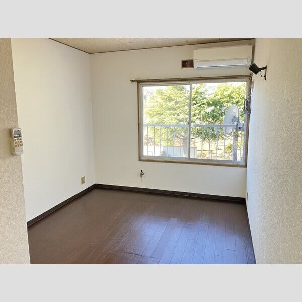 ボワリシュ戸吹 リビング