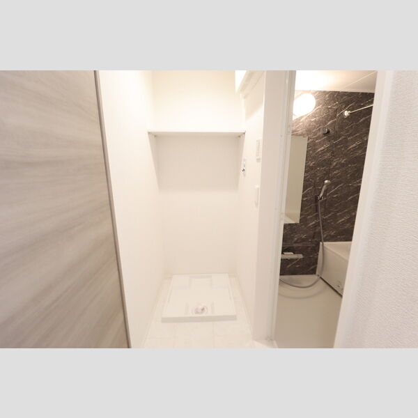 サンシティF 室内洗濯機置き場