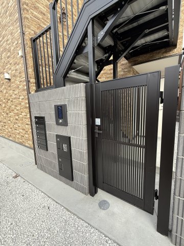 アクアリーヴ東海岸102号室 同施工物件