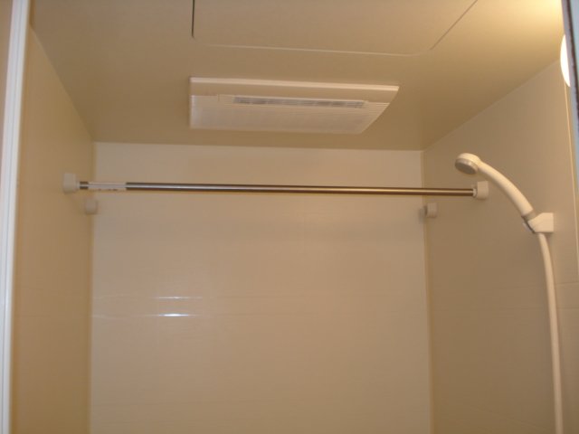 カーサ・アンジェラ201号室 浴室乾燥機