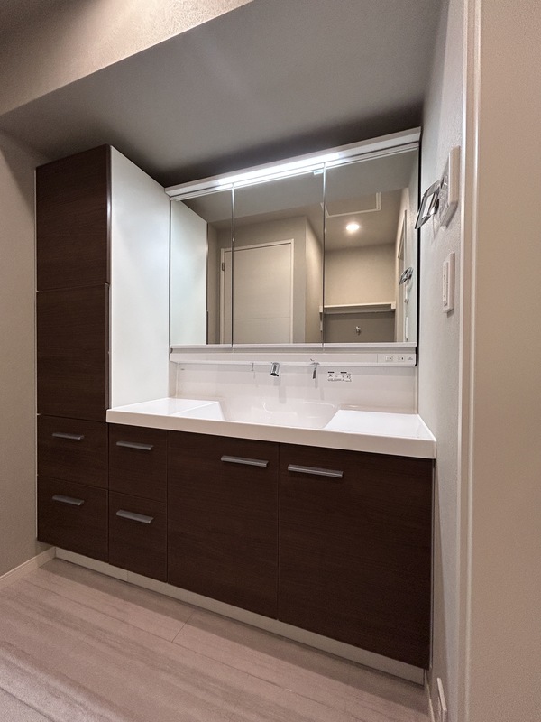 ＬＵＬＵ西尾久 洗面