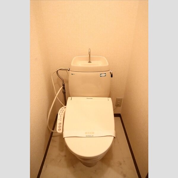 ハイカムールTAKATO トイレ