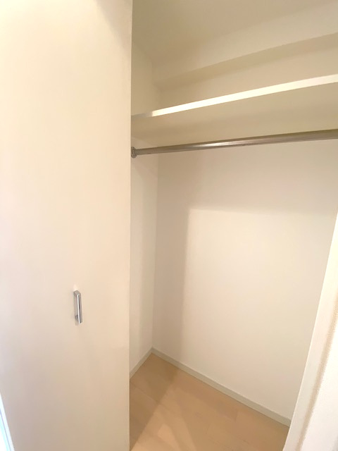 プラウドフラット隅田リバーサイド906号室 収納