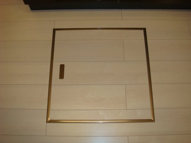 メビウス 床下収納