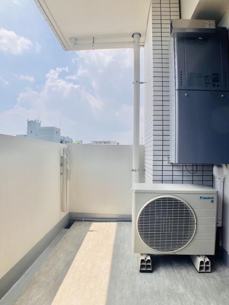 Ｄ’ｓ　ＶＡＲＩＥ三ノ輪レジデンス リビング