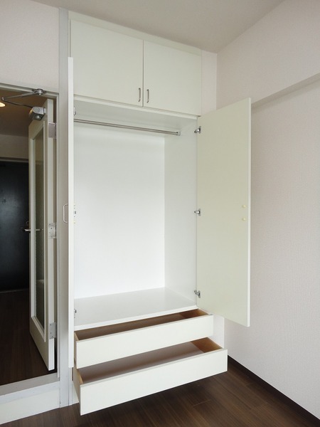 ワコーレ八幡山 収納