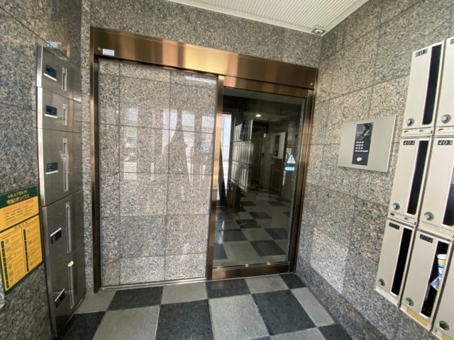 フェニックス芝公園303号室 エントランス