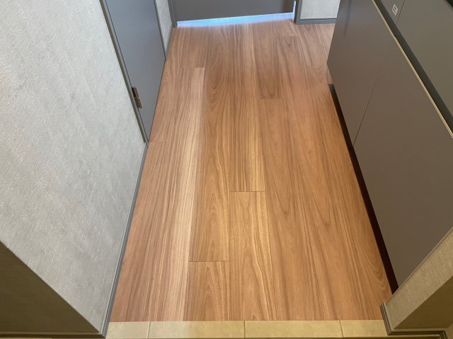 SYFORME MINOWA ※同タイプ参考写真です（カラータイプが異なる場合がございます）