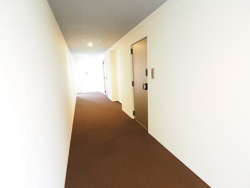 レジディア下丸子プレイス4階 内廊下