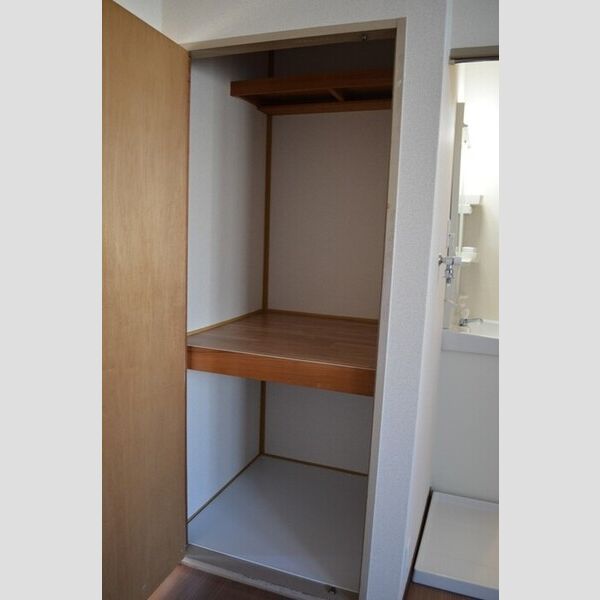 シティウィングAB　A 物入(ダイニング)