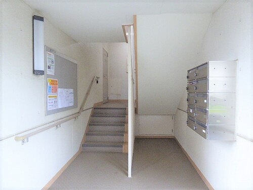 ドルフ青葉台３号棟4階 同建物別部屋の参考画像