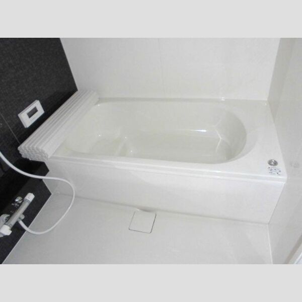 ラカスタン 浴室