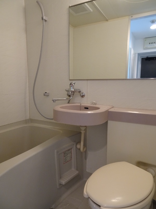 サンマリノ(A-024)3階 お風呂