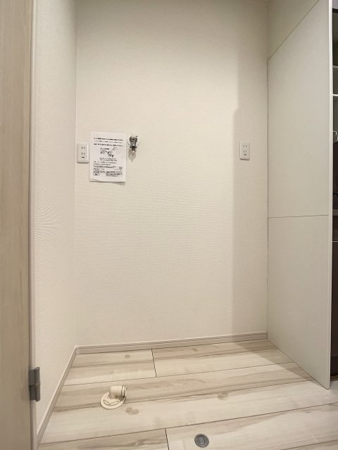 ＭＥＬＤＩＡ松島四丁目 室内洗濯機置場