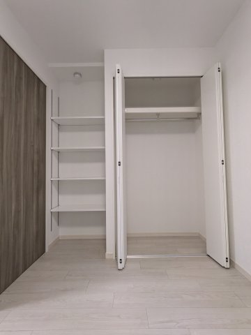 グランピア中野坂上0201号室 リビング