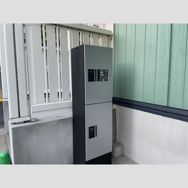 シルヴァンブリーズ101号室 宅配ボックス