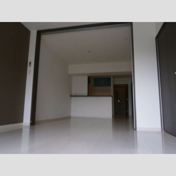 ノーブルヒルズ リビング