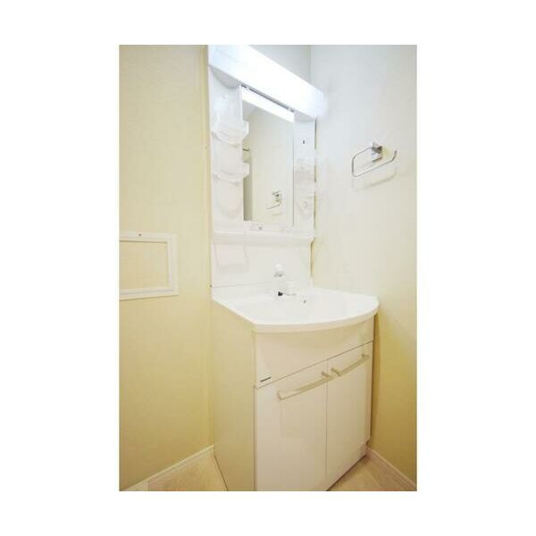 レザン東長沼201号室 同建物別部屋の参考画像