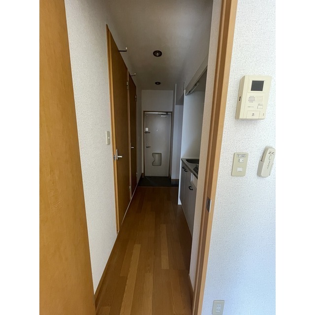 アムール 花水木 内観