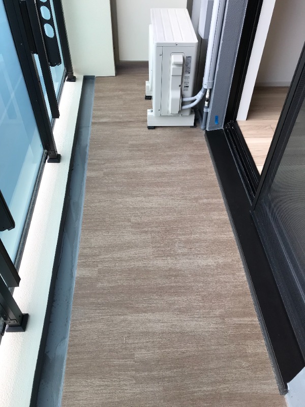 旭 Building3階 バルコニー