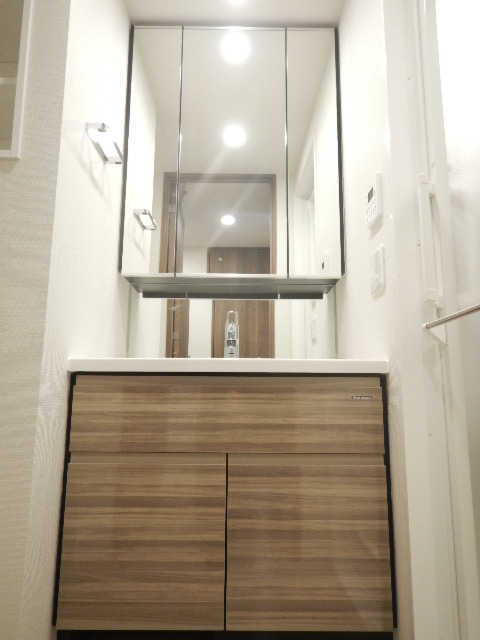 ガーラ・アヴェニュー浅草 洗面