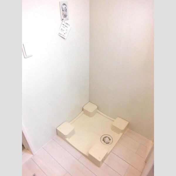 アンクレージュ101号室 洗濯機置き場