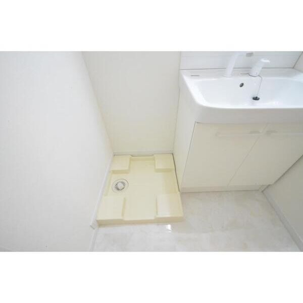 東向島6丁目戸建1号室 洗面