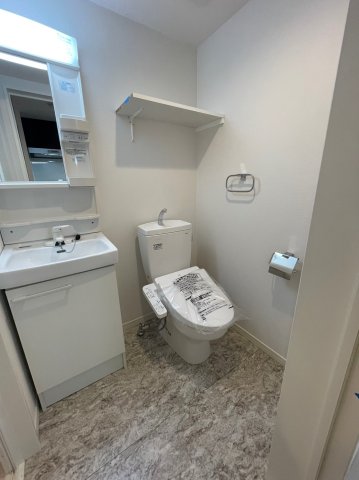 SAIL千住大橋304号室 トイレ