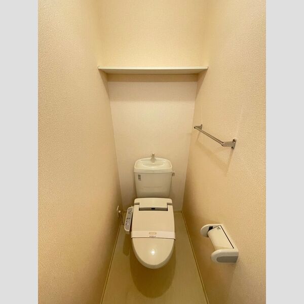 エスポワール鵠沼101号室 温水洗浄暖房便座