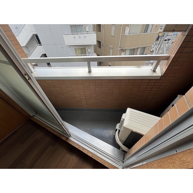 五本木アパートメンツ401号室 南向き◎