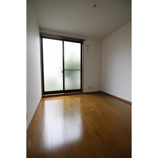 プレジール R 内観