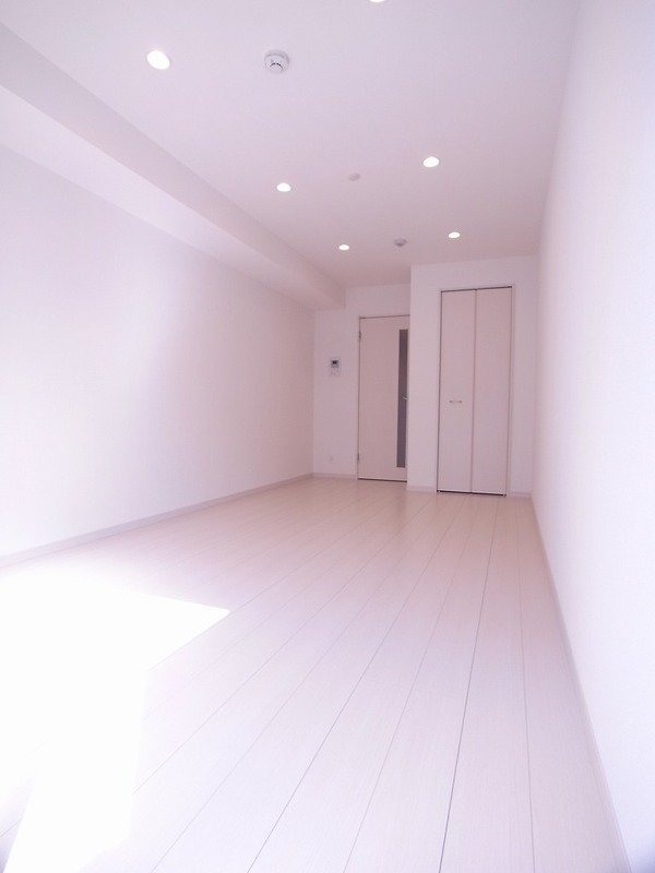 リブリ・ALBERO2階 内観