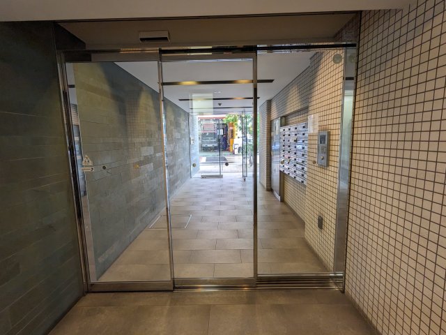 プレミアムキューブ大岡山102号室 ロビー